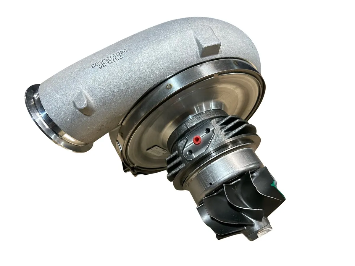 Small-frame turbocharger with its cartridge and turbine wheel