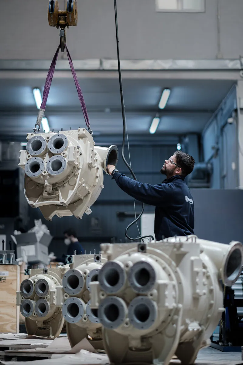 Rotor of an MTU AGL 340 turbocharger after overhaul