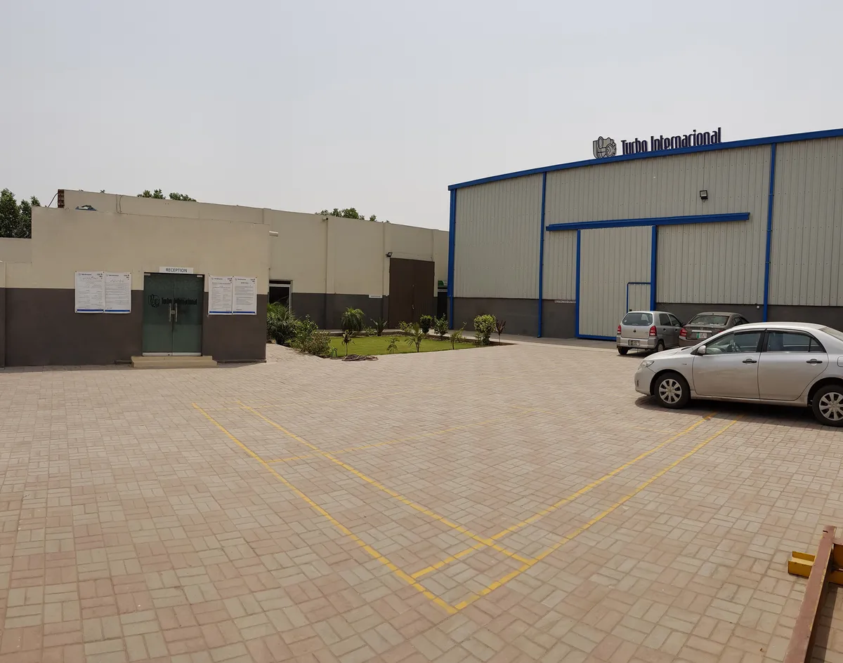 Exterior of the Lahore service station on Raiwind Road